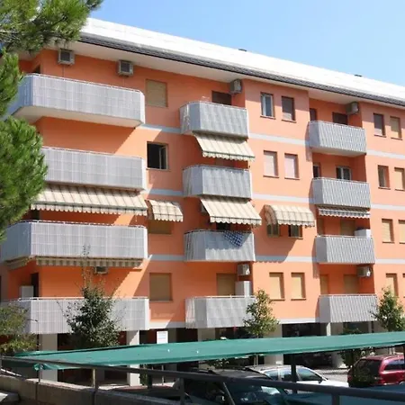 Apartment Delightful Two-room Flat Next To The Bibione